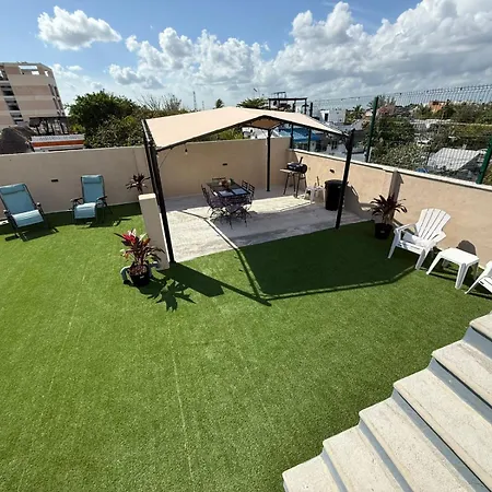 Torre 70, Departamento 12 Apartment